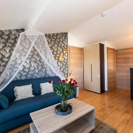 Dernier Etage Le Nid D'amour - Romantique, Mandara Beach, Appartement